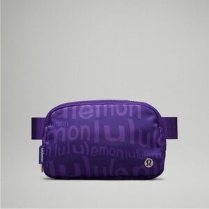 LULULEMON belt bag